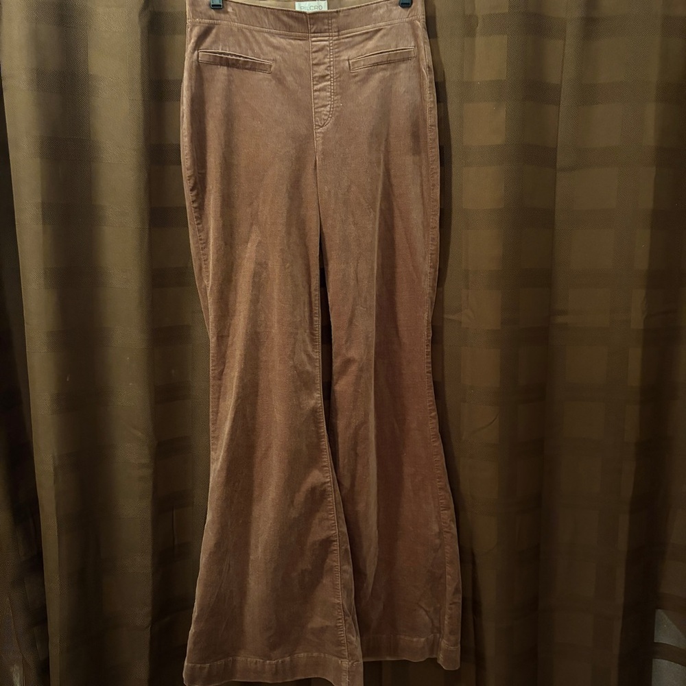 PILCRO Velvet Pull-On Mid-Rise Retro Flare Jeans size 26 in Brown - Picture 3 of 6